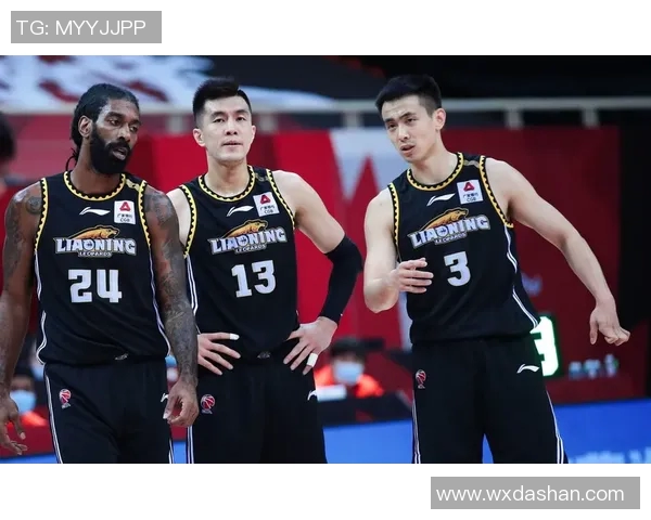 加的夫与布莱顿精彩对决直播全程回顾与分析